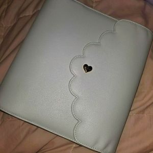 Aura Estelle A5 Wide + 6 Clear A5W Dividers + AENotes Pages+ Clips & Pens Shown